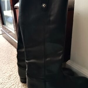 Frye Tan Leather Interior